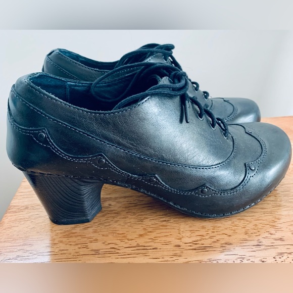 Dansko Heeled Bootie - Picture 5 of 13